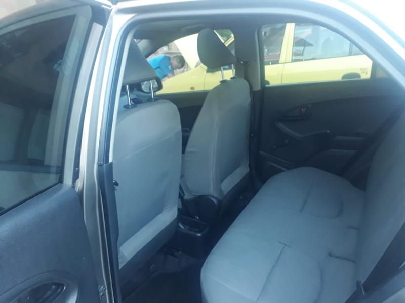 Kia Picanto • 2012 • 106,000 km 2