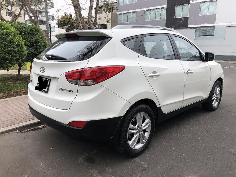 Hyundai Tucson • 2010 • 71,500 km 5