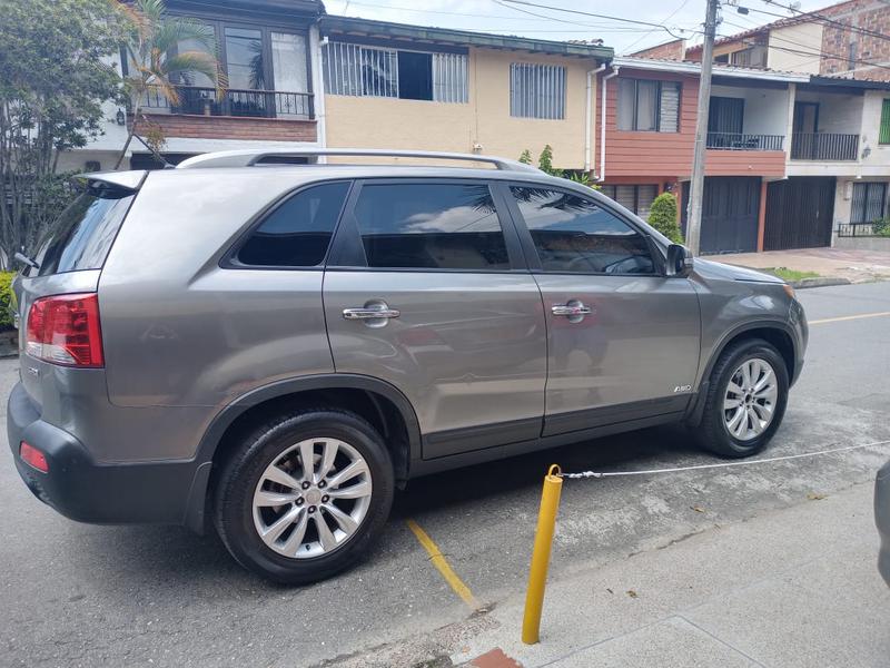 Kia Sorento • 2013 • 111,000 km 10
