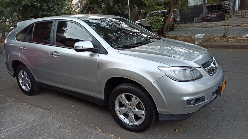 BYD S6 • 2014 • 114 km 2