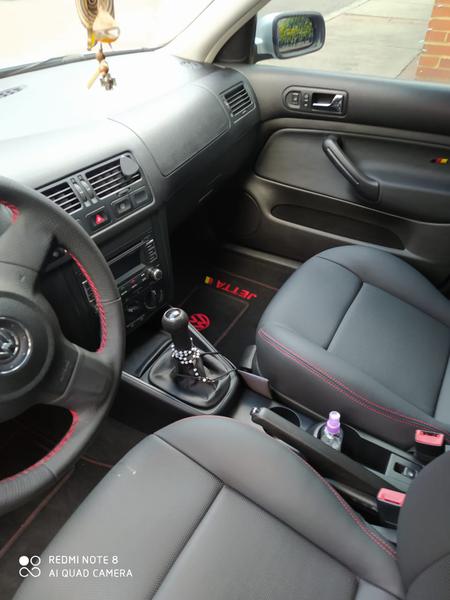 Volkswagen Jetta • 2014 • 35,000 km 7