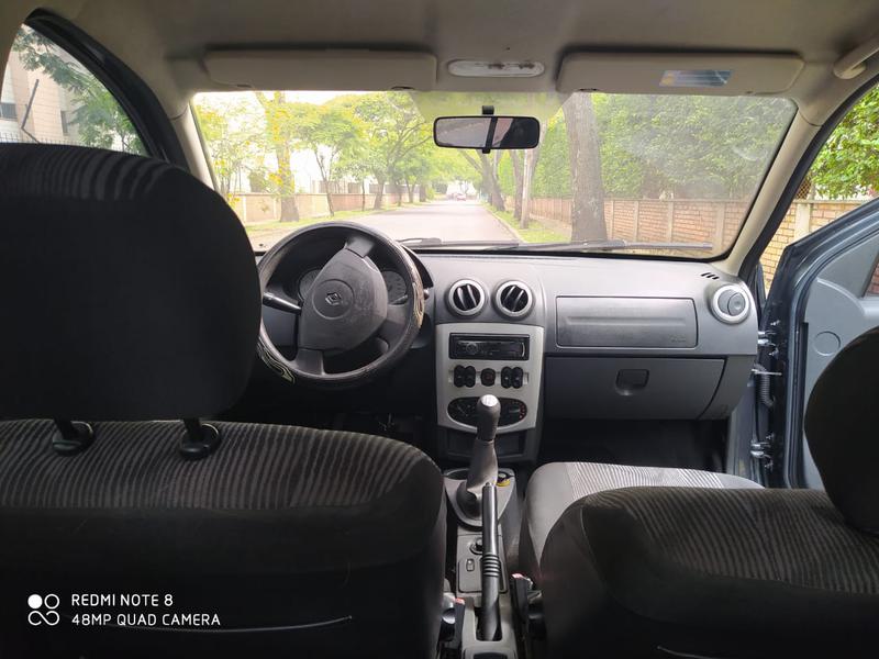 Renault Sandero • 2011 • 114,000 km 4