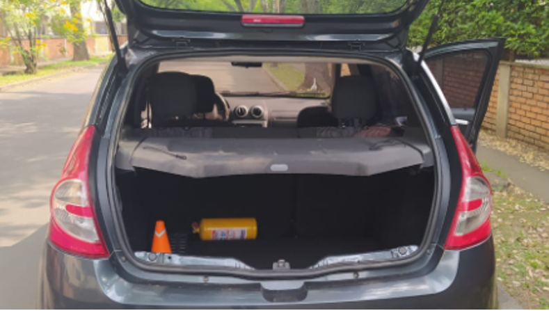 Renault Sandero • 2011 • 114,000 km 2