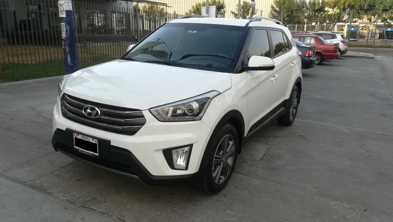 Hyundai Accent • 2016 • 33,000 km 12