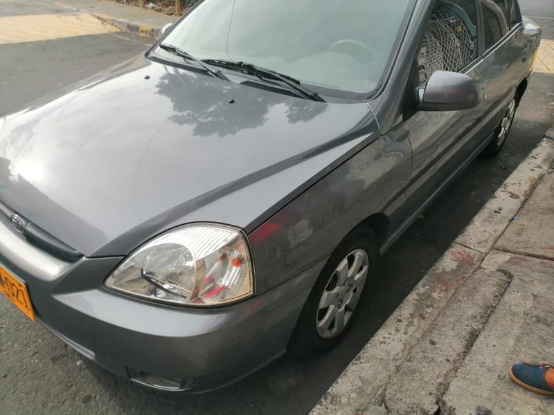 Kia Rio sedan • 2012 • 102,742 km 2