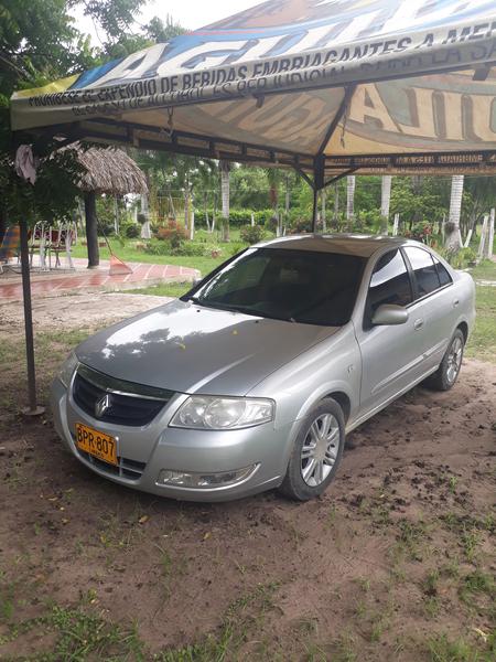 Renault 10 • 2012 • 122,000 km 2