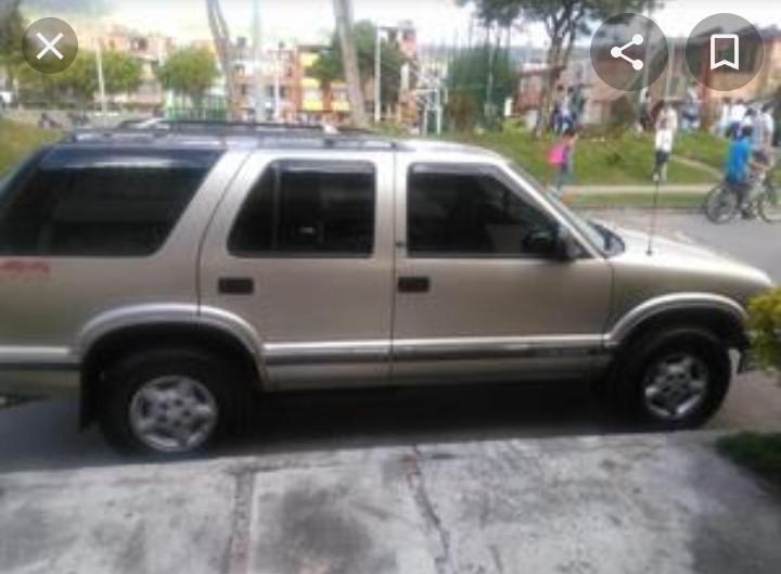 Chevrolet Blazer • 1997 • 300,000 km 2
