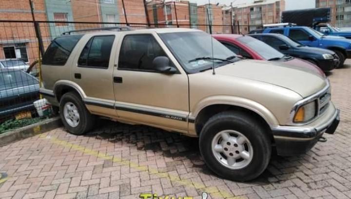 Chevrolet Blazer • 1997 • 300,000 km 1