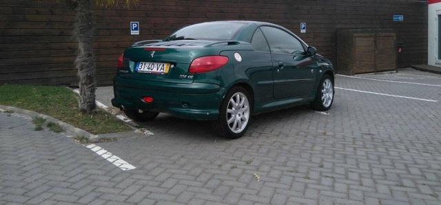 Peugeot 206 CC • 2003 • 92,530 km 2