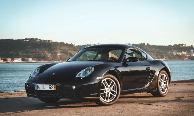 Porsche Cayman • 2009 • 169,000 km 1