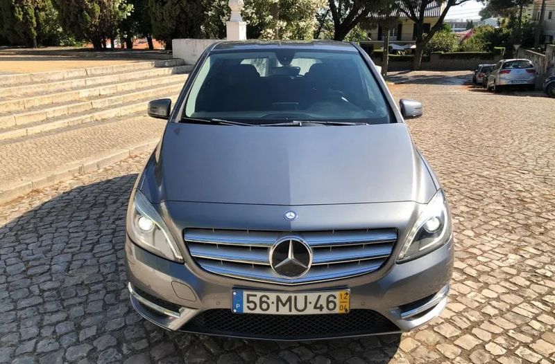 Mercedes-Benz Class B • 2012 • 191,796 km 1