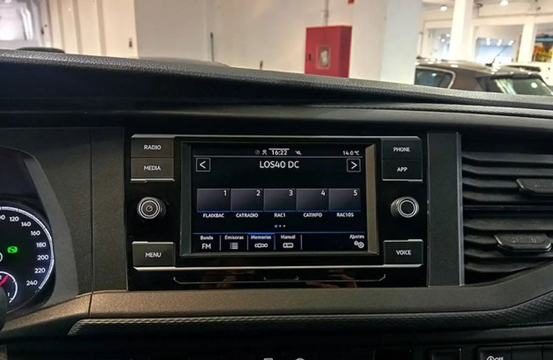 Volkswagen California • 2021 • 30,691 km 10