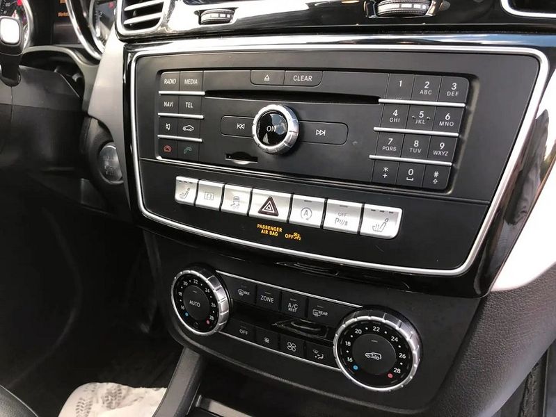 Mercedes-Benz GLE-Class Coupe • 2018 • 181,600 km 11