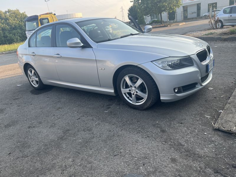 BMW 3 Series • 2009 • 230,000 km 1