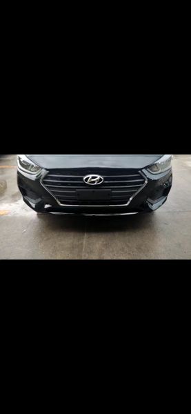 Hyundai Accent • 2019 • 45,000 km 3
