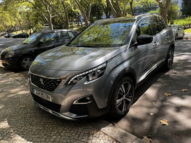 Peugeot 3008 • 2017 • 157,000 km 2