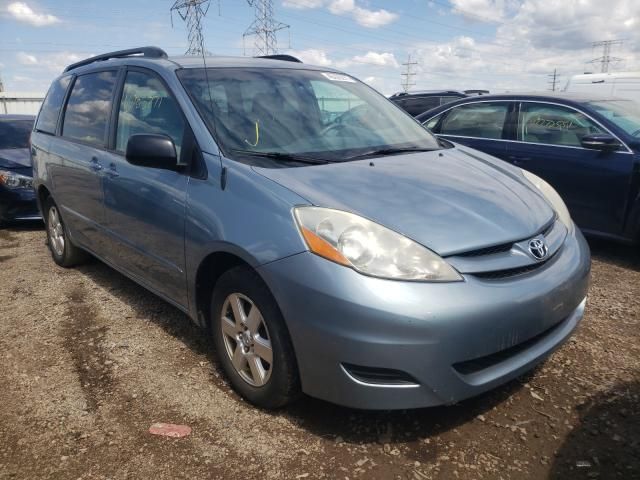 Toyota Sienna • 2007 • 10,000 mi 1