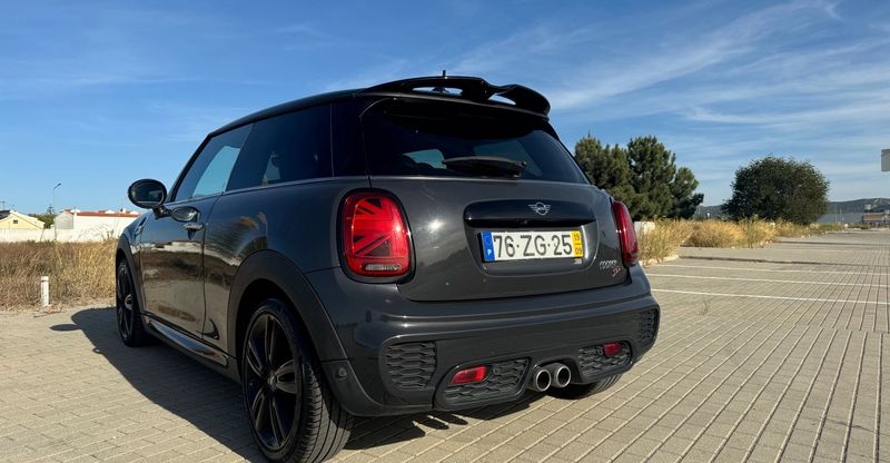 MINI Cooper • 2019 • 92,000 km 4