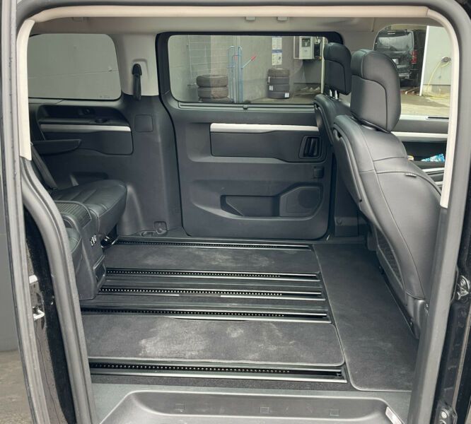 Citroën Jumpy • 2019 • 88,000 km 5