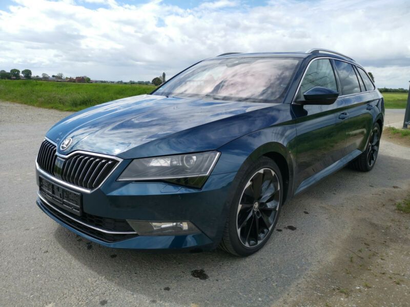 Škoda Superb • 2017 • 184,000 km 3