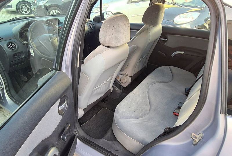 Citroën C3 • 2003 • 170,000 km 3