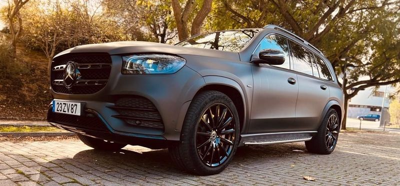 Mercedes-Benz GLS-Class • 2020 • 60,000 km 4