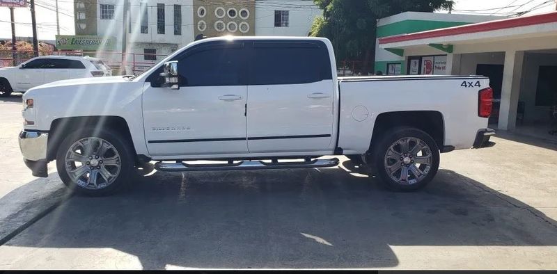 Chevrolet Silverado • 2018 • 84,000 km 2