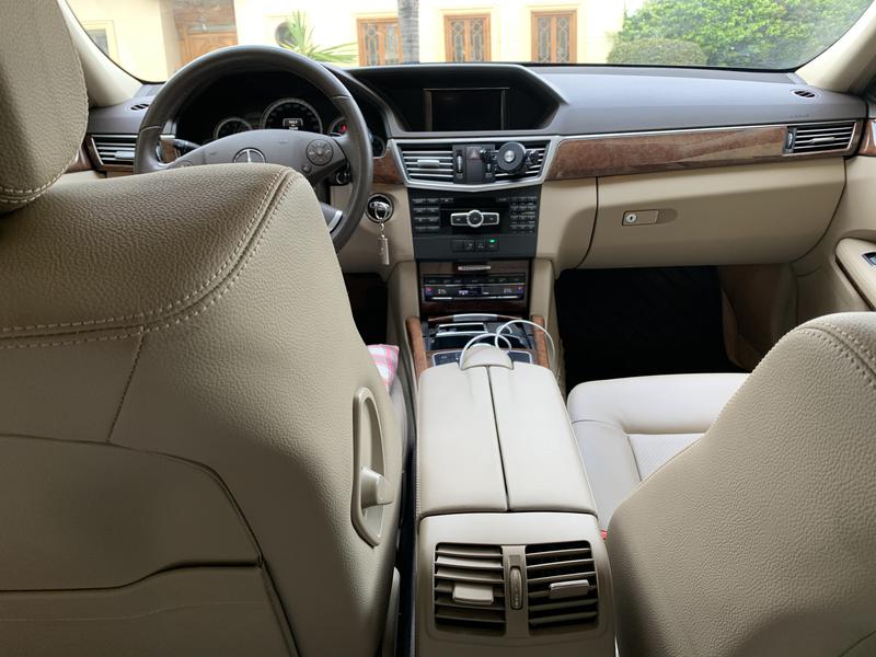 Mercedes-Benz E • 2013 • 72,700 km 6