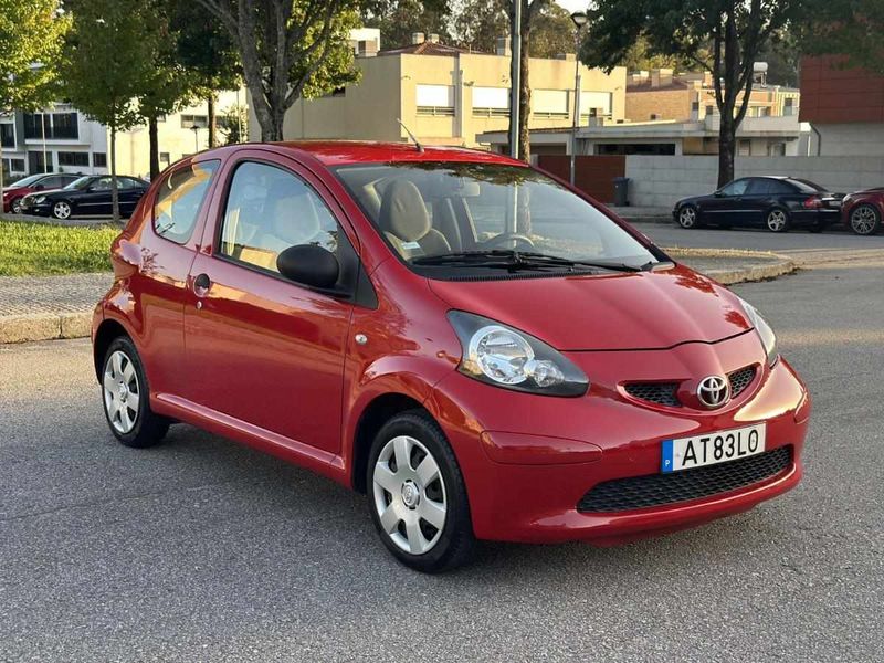 Toyota Yaris • 2006 • 156,000 km 1