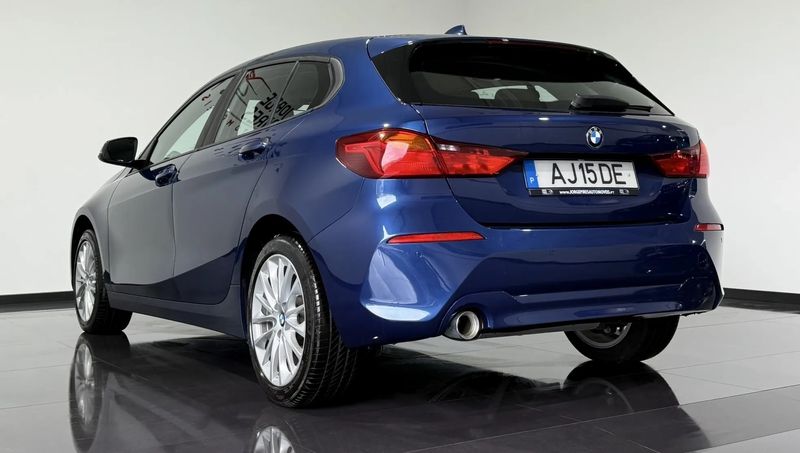 BMW 1 Series • 2021 • 23,679 km 3