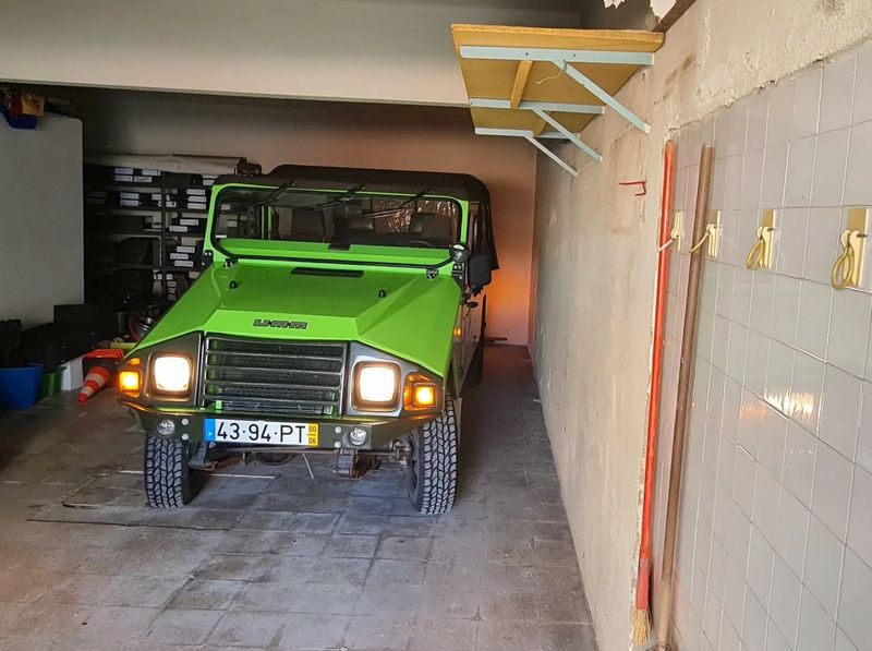 Sinotruk Hohan 6x4 • 2000 • 37,000 km 8