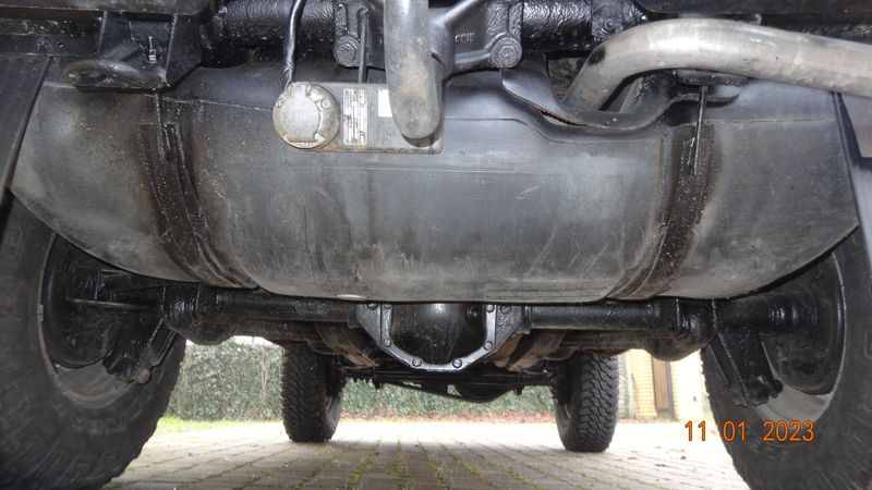 Mercedes-Benz G-Class • 1997 • 163,600 km 32