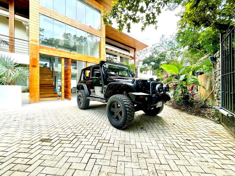 Jeep Wrangler • 2011 • 123,000 km 1