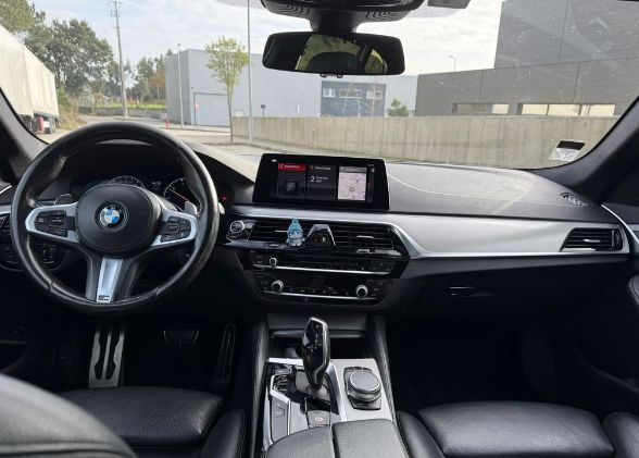 BMW 5 Series • 2018 • 175,000 km 1