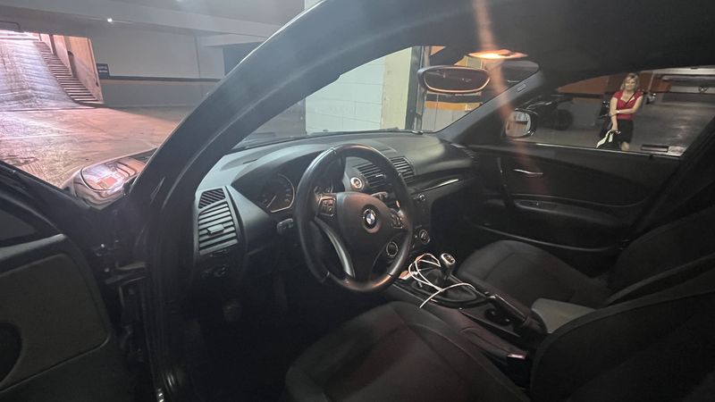 BMW 1 Series • 2010 • 170,000 km 5