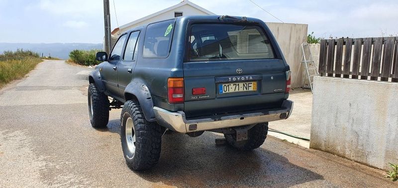 Toyota 4-Runner • 1994 • 222,000 km 2