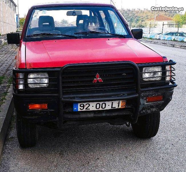 Mitsubishi L200 • 1993 • 200,000 km 1
