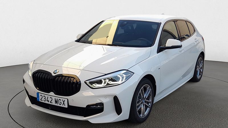 BMW 1 Series • 2023 • 1,988 km 1