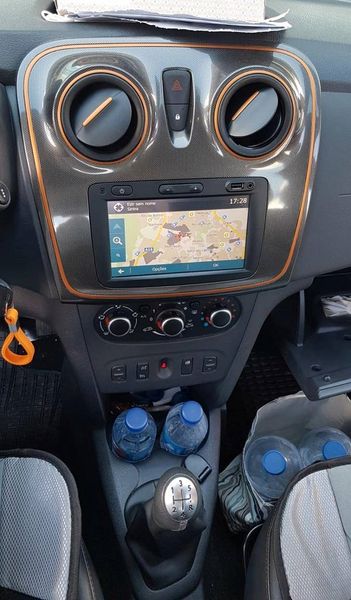 Dacia Sandero • 2017 • 53,000 km 4