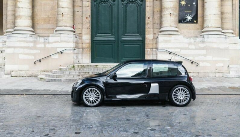 Renault Clio • 2006 • 82,500 km 3