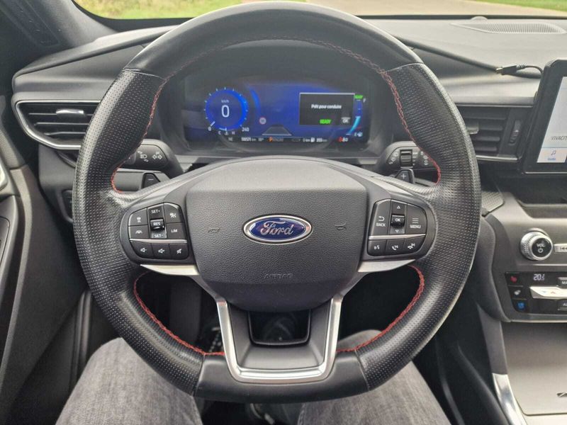 Ford Explorer • 2019 • 118,500 km 8