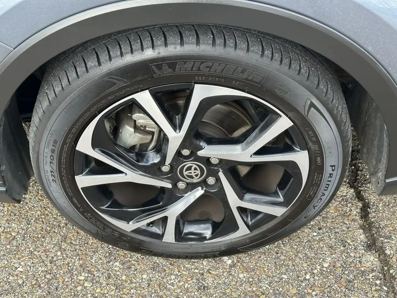 Toyota C-HR • 2020 • 92,000 km 6