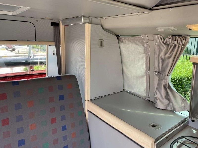 Volkswagen T4 • 2002 • 302,000 km 7