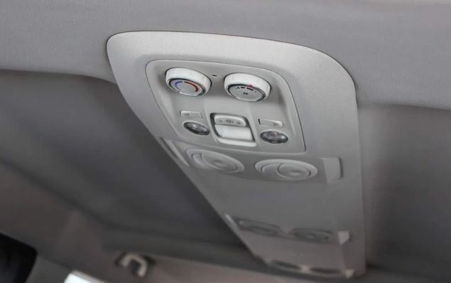 Toyota Verso • 2020 • 158,000 km 10