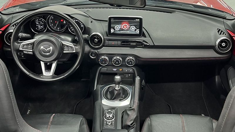 Mazda MX-5 • 2016 • 86,192 km 4