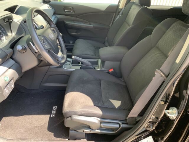 Honda CR-V • 2016 • 54,400 km 8