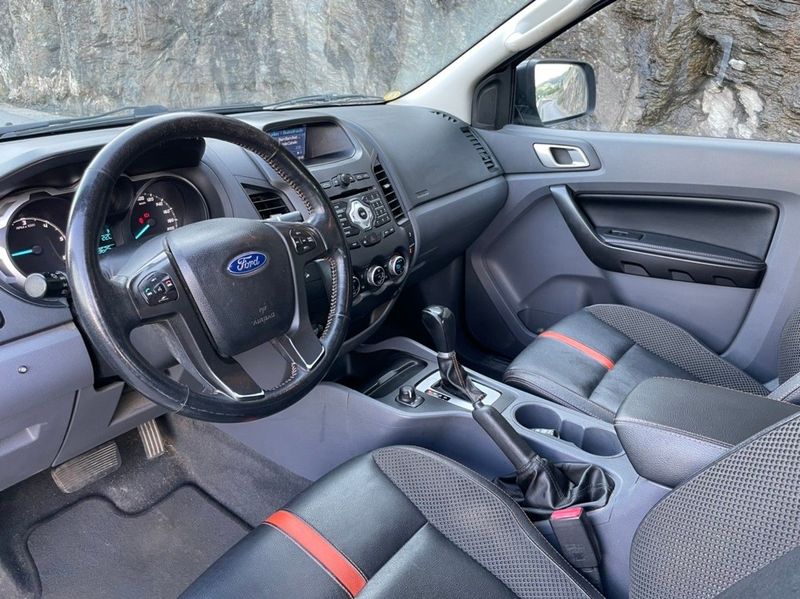 Ford Ranger • 2014 • 162,500 km 4