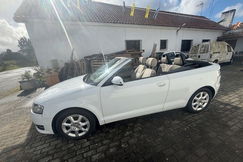 Audi TT Roadster • 2011 • 100,000 km 5