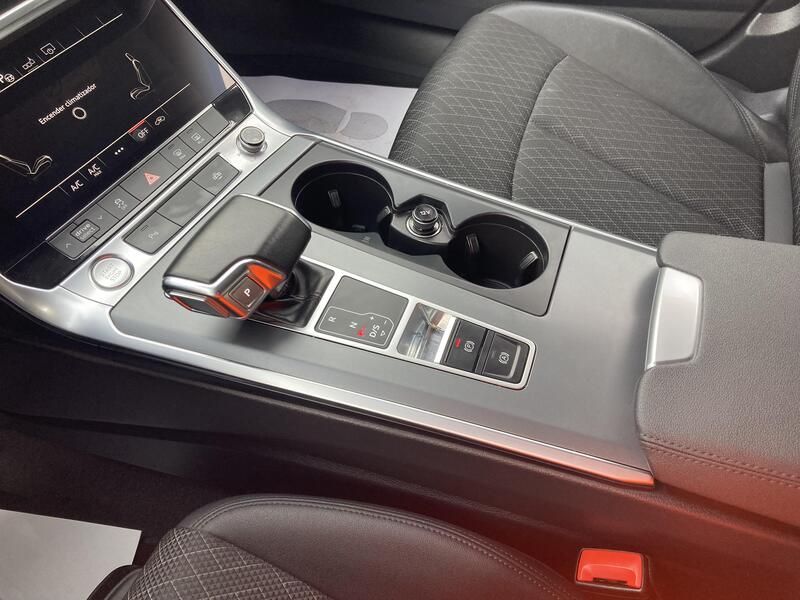Audi A6 Allroad • 2020 • 66,585 km 12