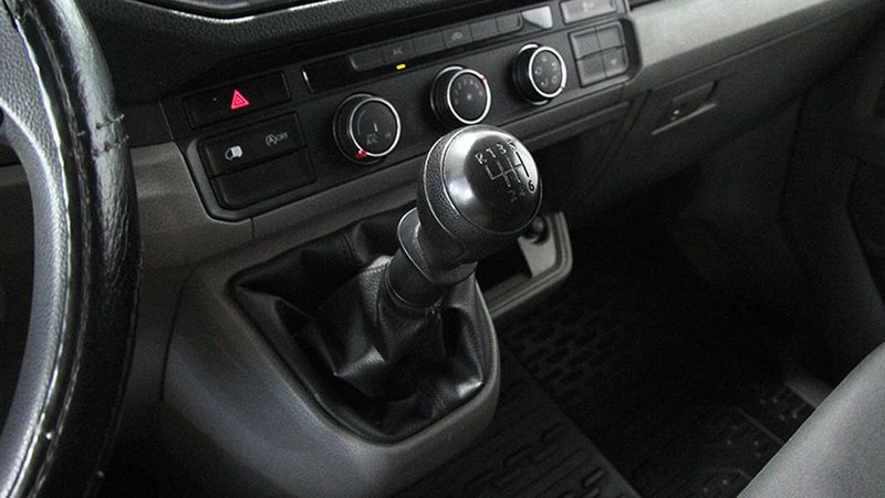 Volkswagen Crafter • 2019 • 126,605 km 5